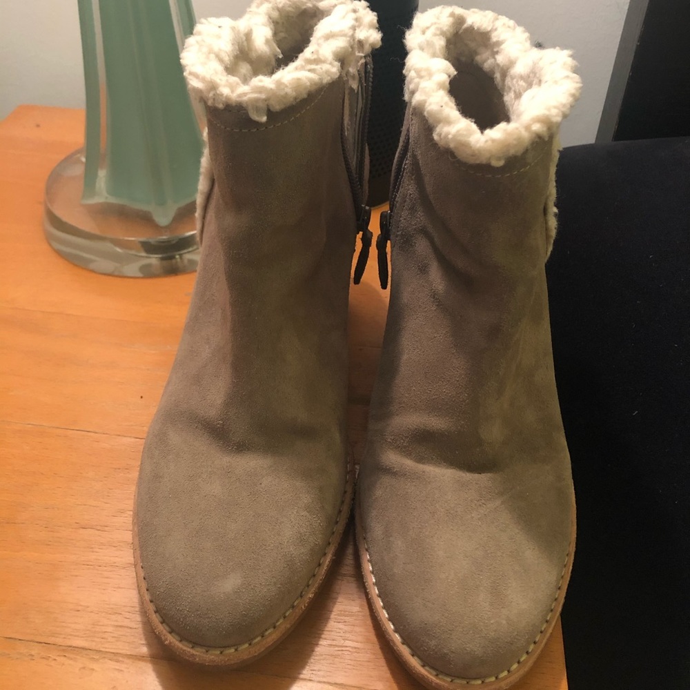 Cole haan winter wedges